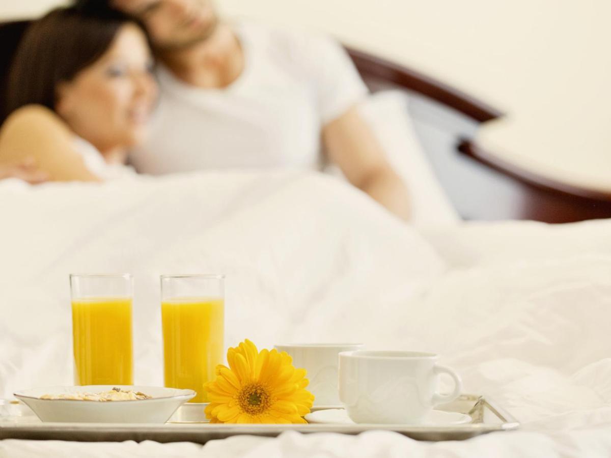 The Cedar Suite Woking Ngoại thất bức ảnh